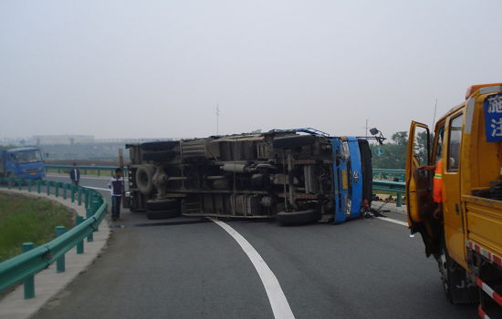 汽车多少码会翻车 汽车多少码会翻车